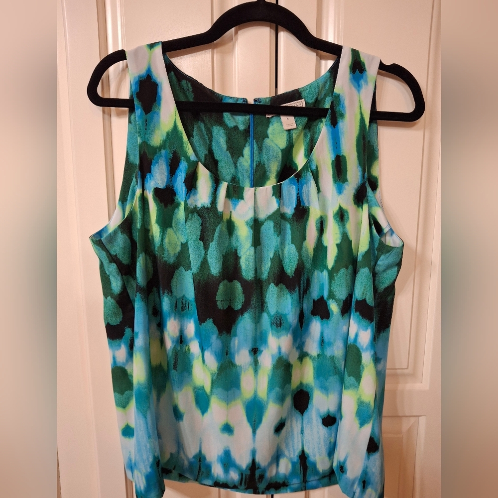 Sleeveless Blue-Green Print Tank Top